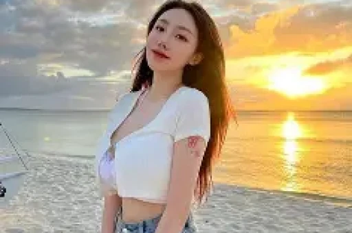 一天曝5大瓜！被抓进去、深夜泡酒吧、全身整容赵丽颖最意外