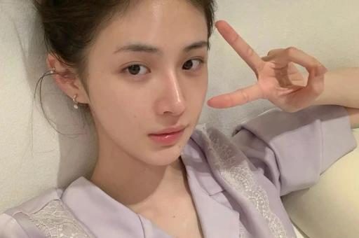 一天5个瓜！深夜泡吧、全身整容、顶流恋情赵丽颖最让人意外